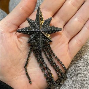 Star brooch